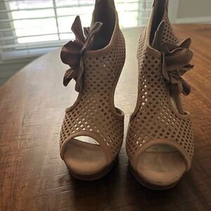 Platform Suede shoe